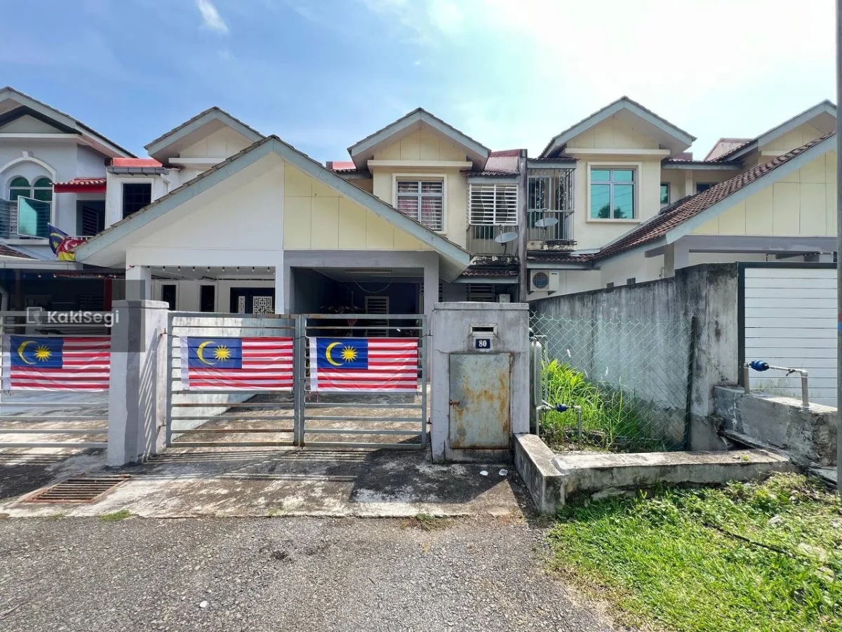 [FACING OPEN] Rumah Teres 2 Tingkat Murah Taman Salak Perdana Sepang – RM400K Nett